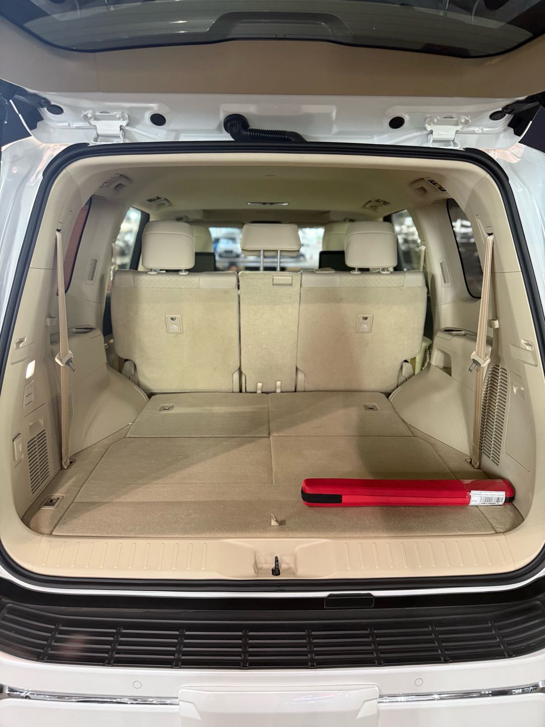 Car Image 2022 TOYOTA LAND CRUISER VX.R