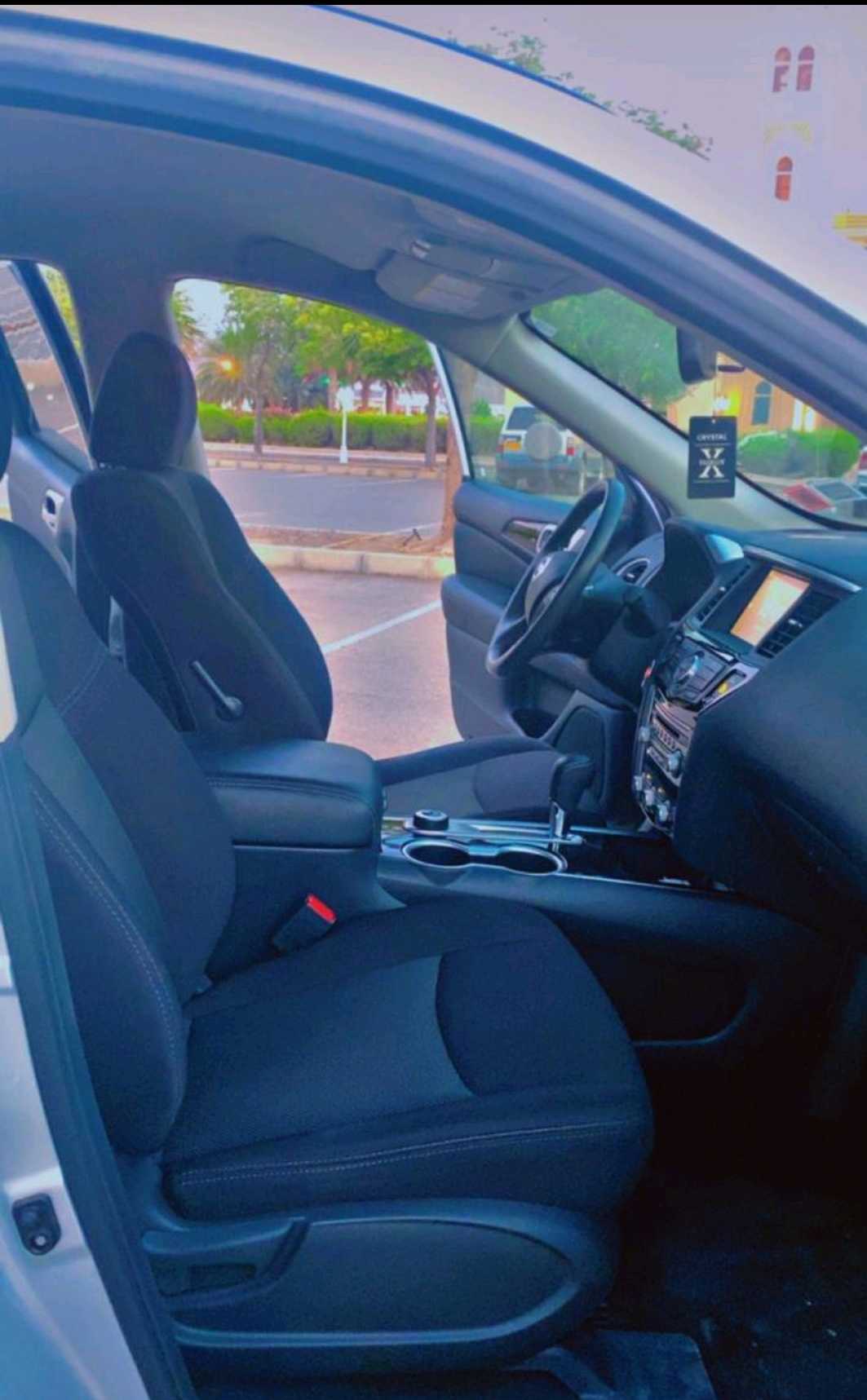 Car Image 2020 NISSAN PATHFINDER SV