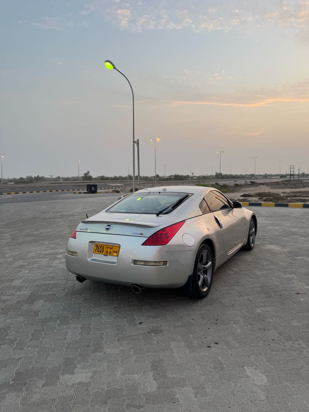 Car Image 2008 NISSAN Z 
