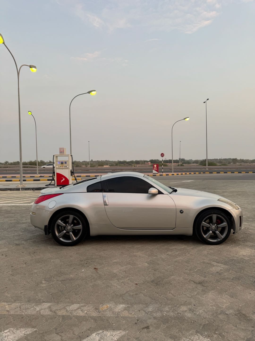 Car Image 2008 NISSAN Z 
