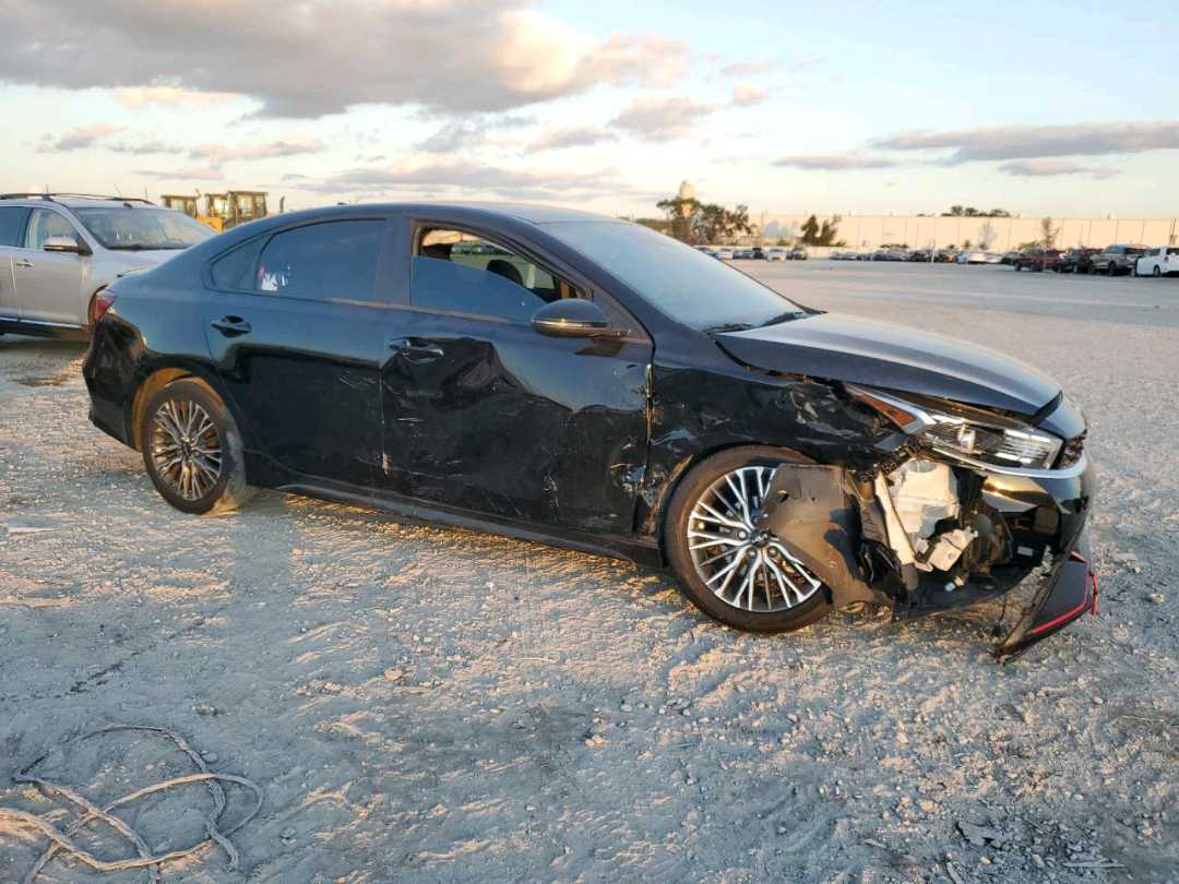 KIA FORTE 2023
