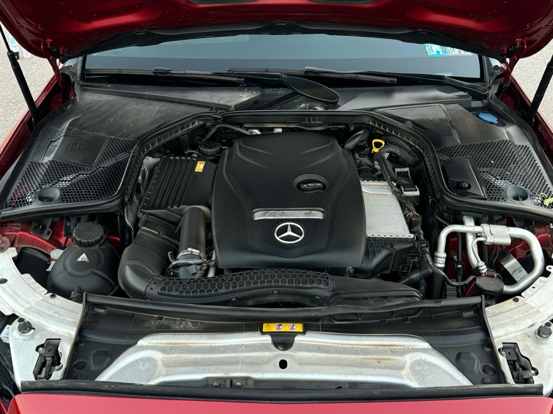 Car Image 2017 MERCEDES C Class 300