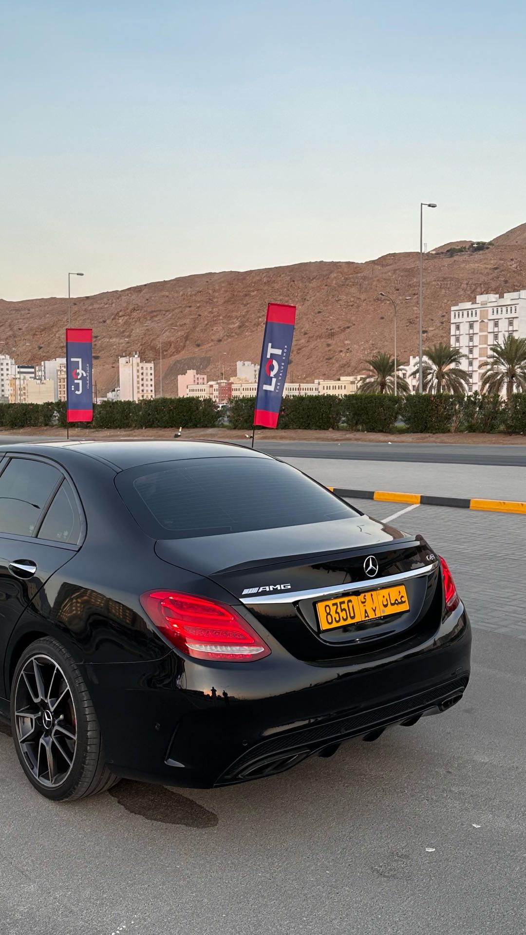 Car Image 2017 MERCEDES C Class 43