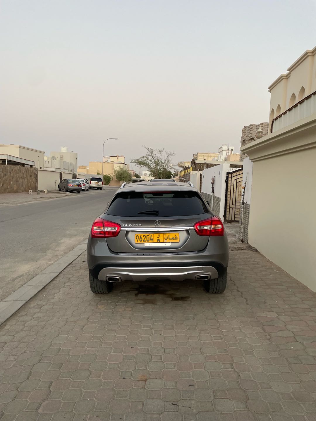 Car Image 2016 MERCEDES GLA CLASS 