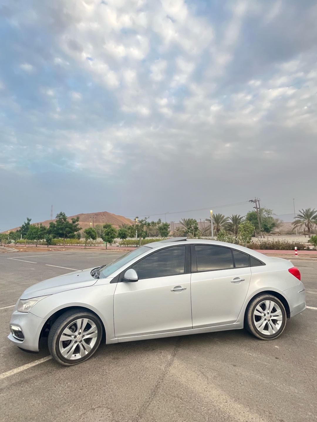 Car Image 2017 CHEVROLET CRUZE 