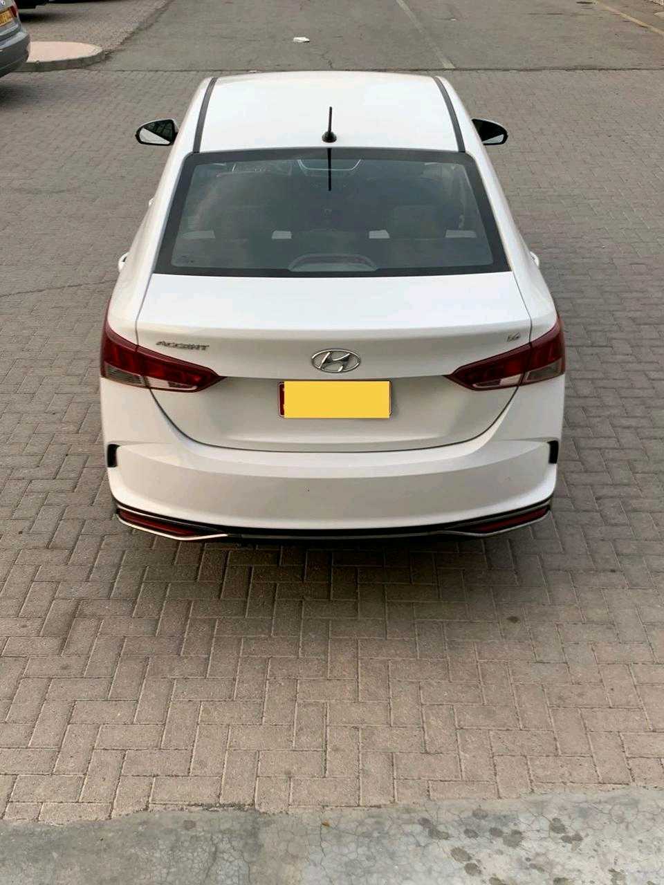 Car Image 2022 HYUNDAI ACCENT 