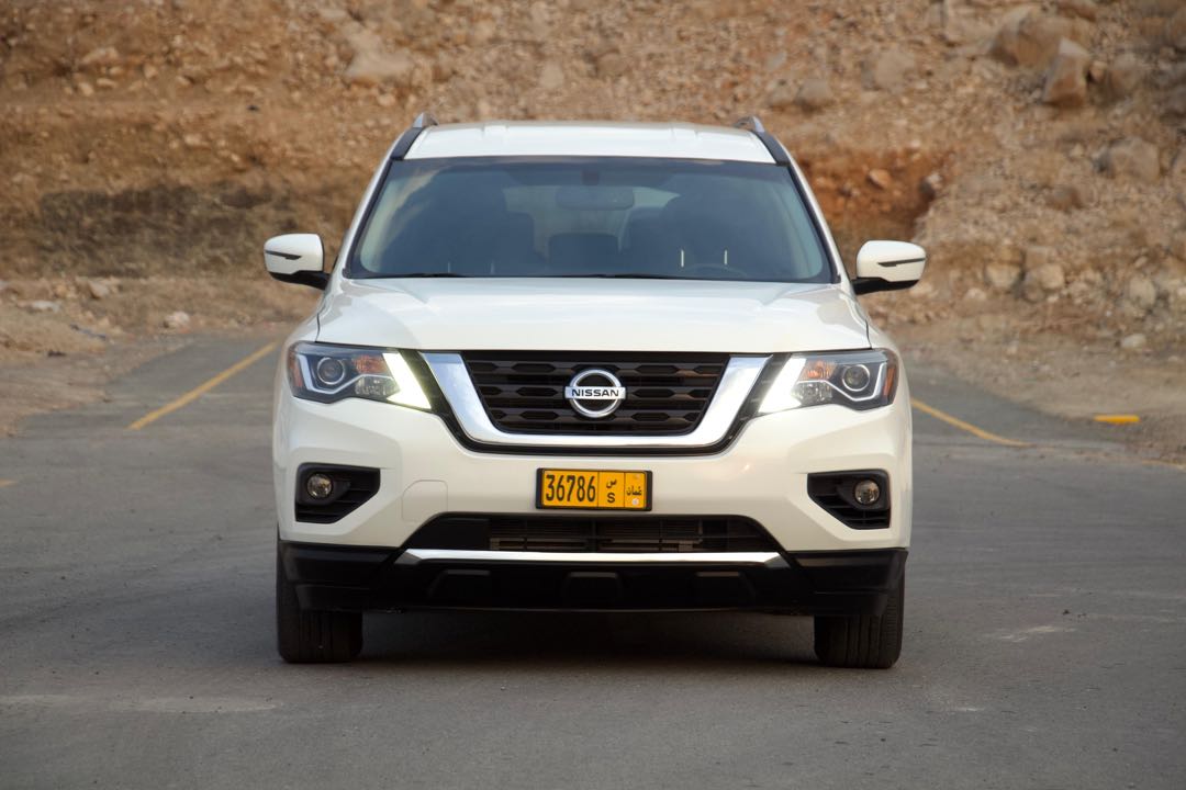 Car Image 2019 NISSAN PATHFINDER SV