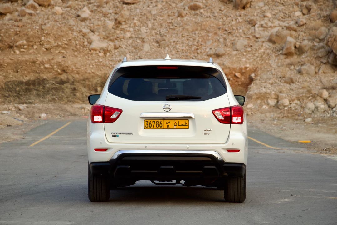 Car Image 2019 NISSAN PATHFINDER SV