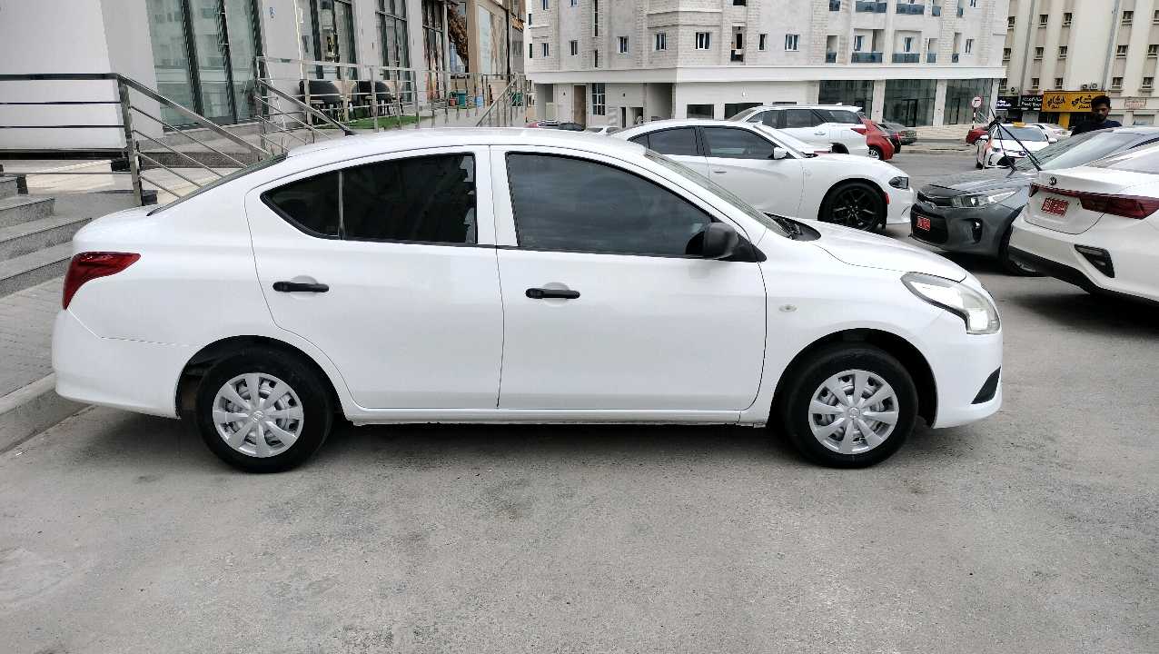 NISSAN SUNNY 2021