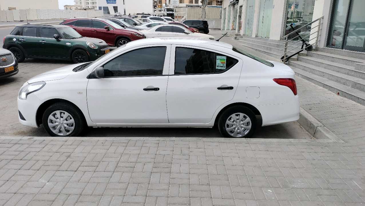 NISSAN SUNNY 2021