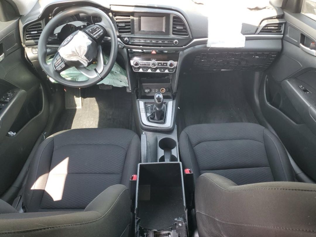 Car Image 2020 HYUNDAI ELANTRA