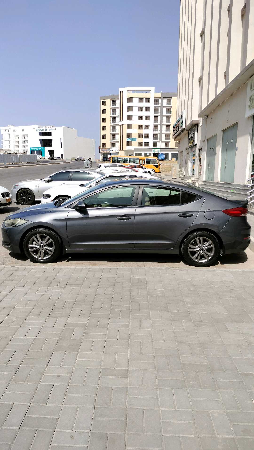 HYUNDAI ELANTRA 2019