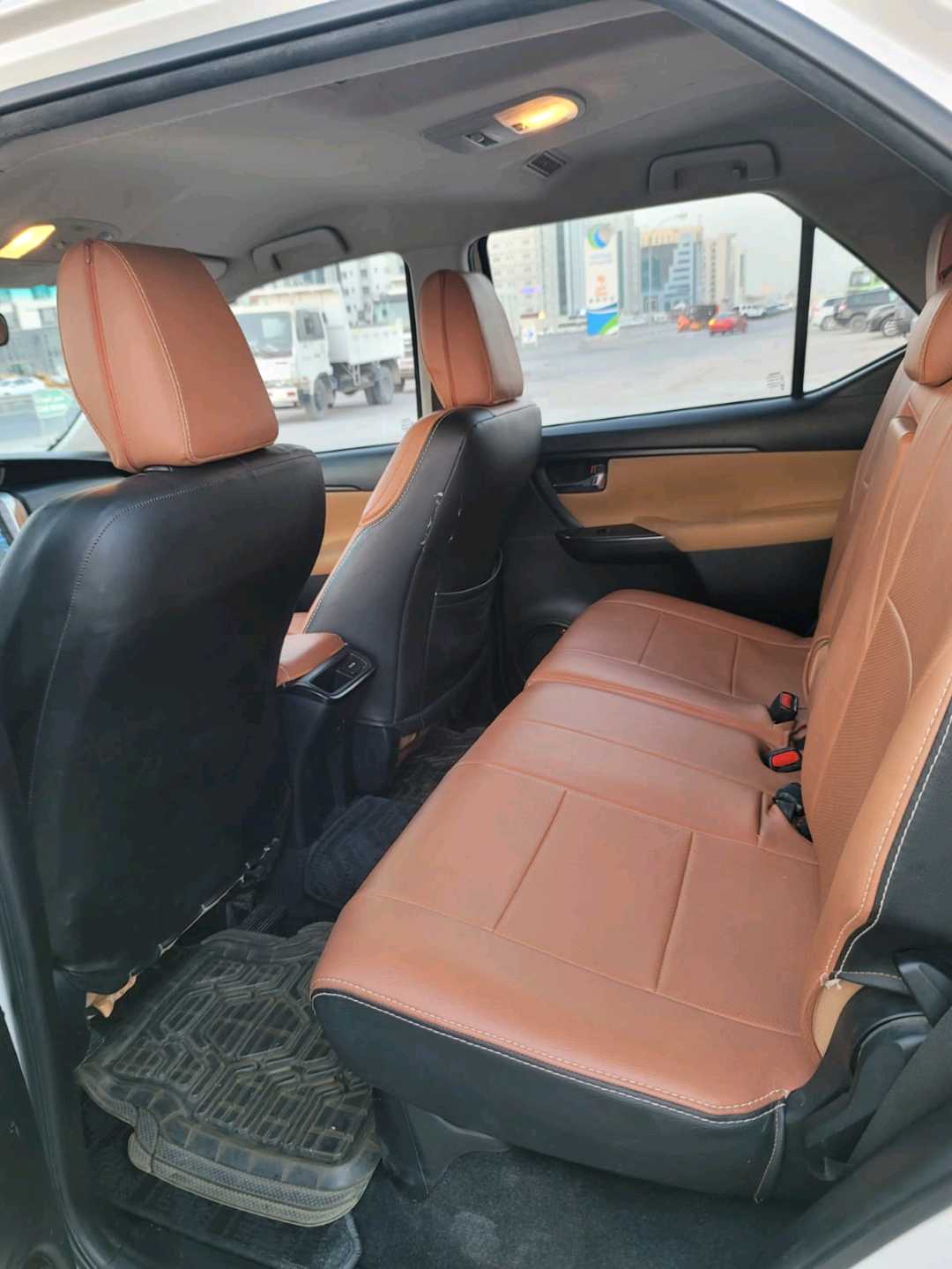 TOYOTA FORTUNER 2018