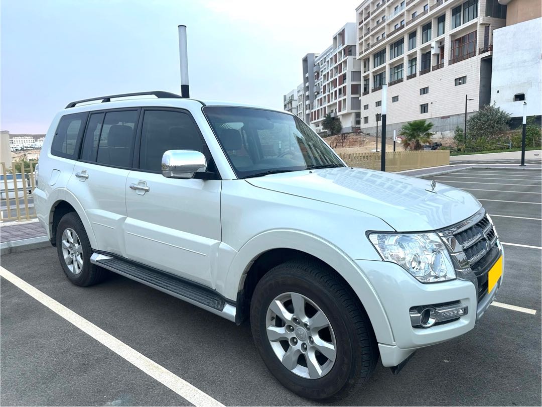Car Image 2020 MITSUBISHI PAJERO 