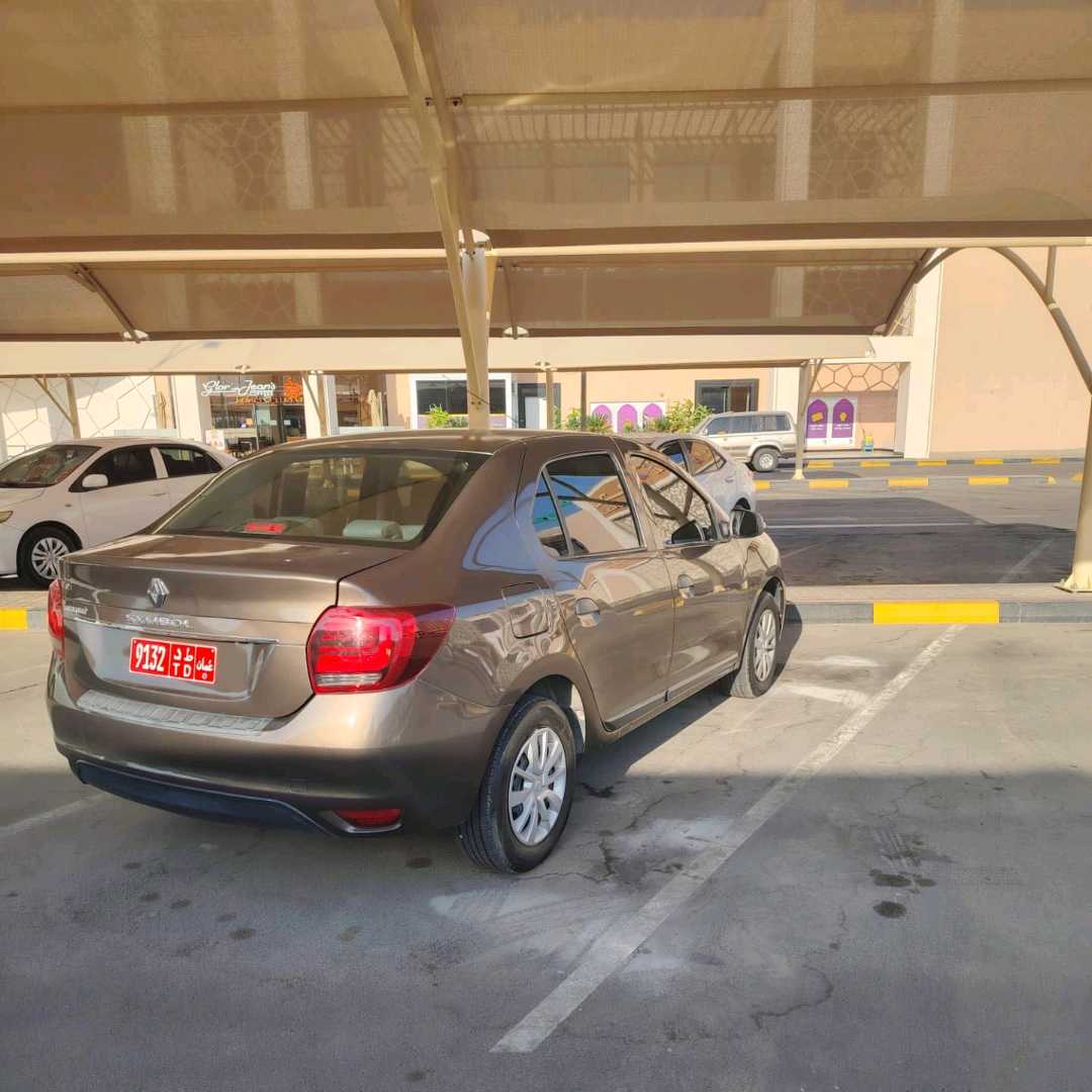 RENAULT SYMBOL 2020