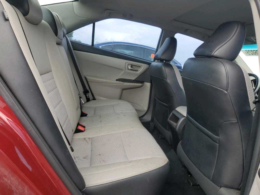 Car Image 2017 TOYOTA CAMRY
