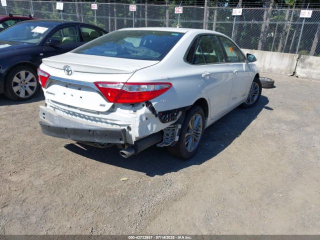 Car Image 2017 TOYOTA CAMRY