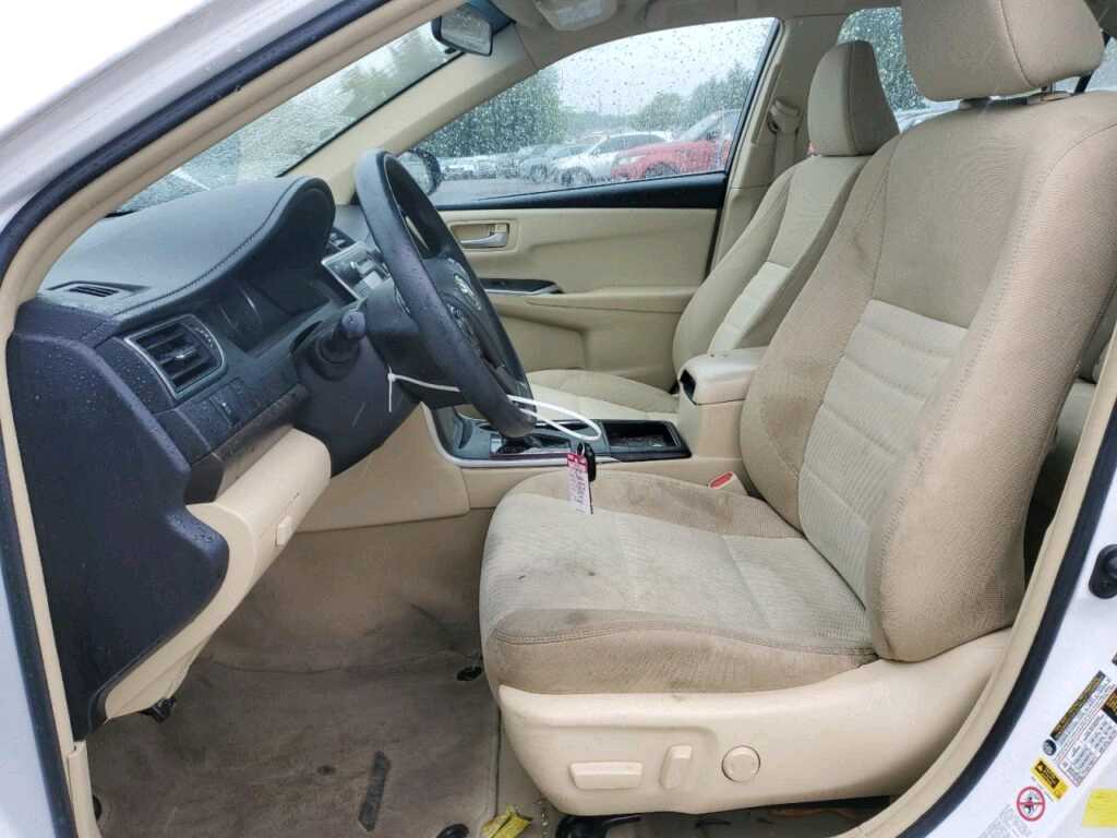 Car Image 2017 TOYOTA CAMRY