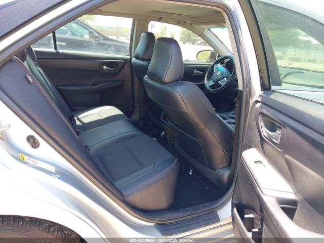 Car Image 2017 TOYOTA CAMRY