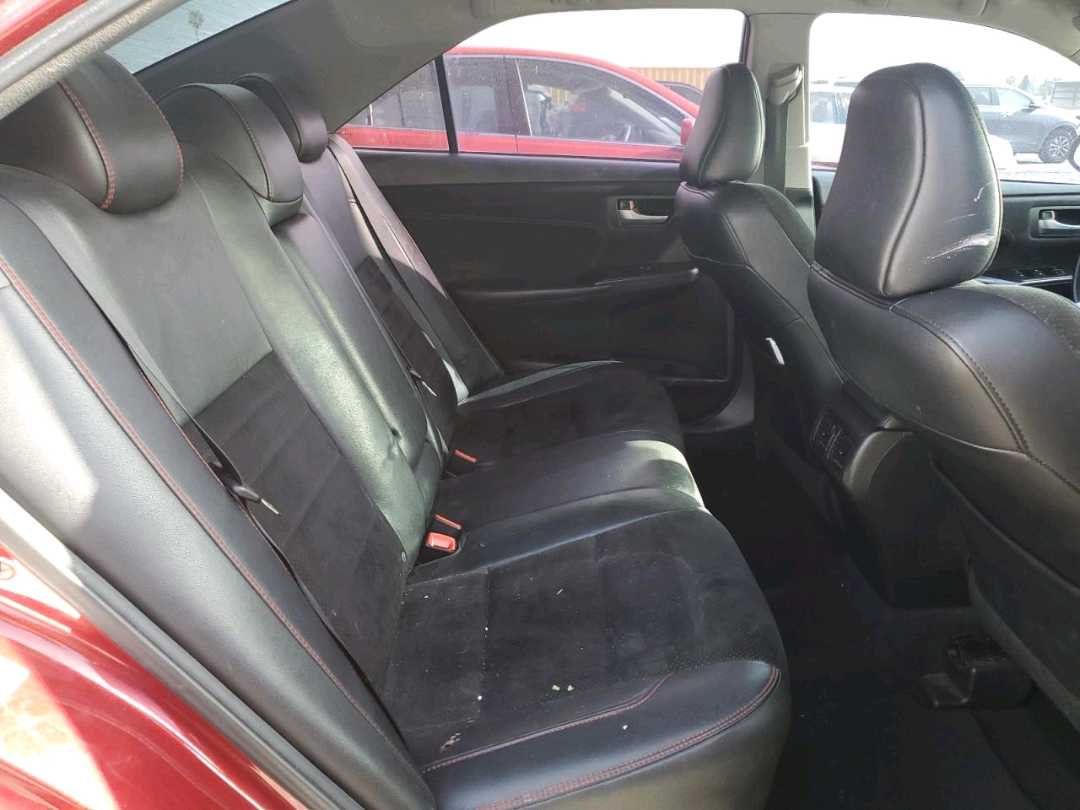Car Image 2017 TOYOTA CAMRY