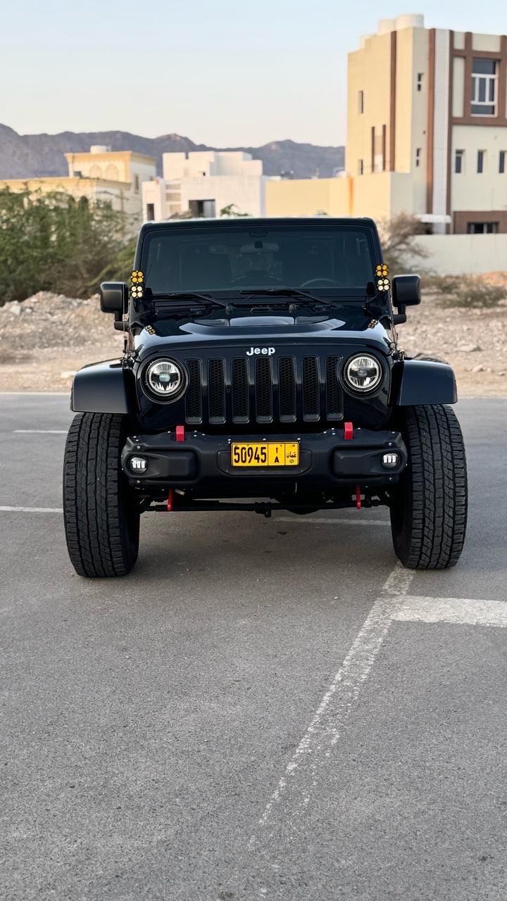 Car Image 2017 JEEP WRANGLER Sport 
