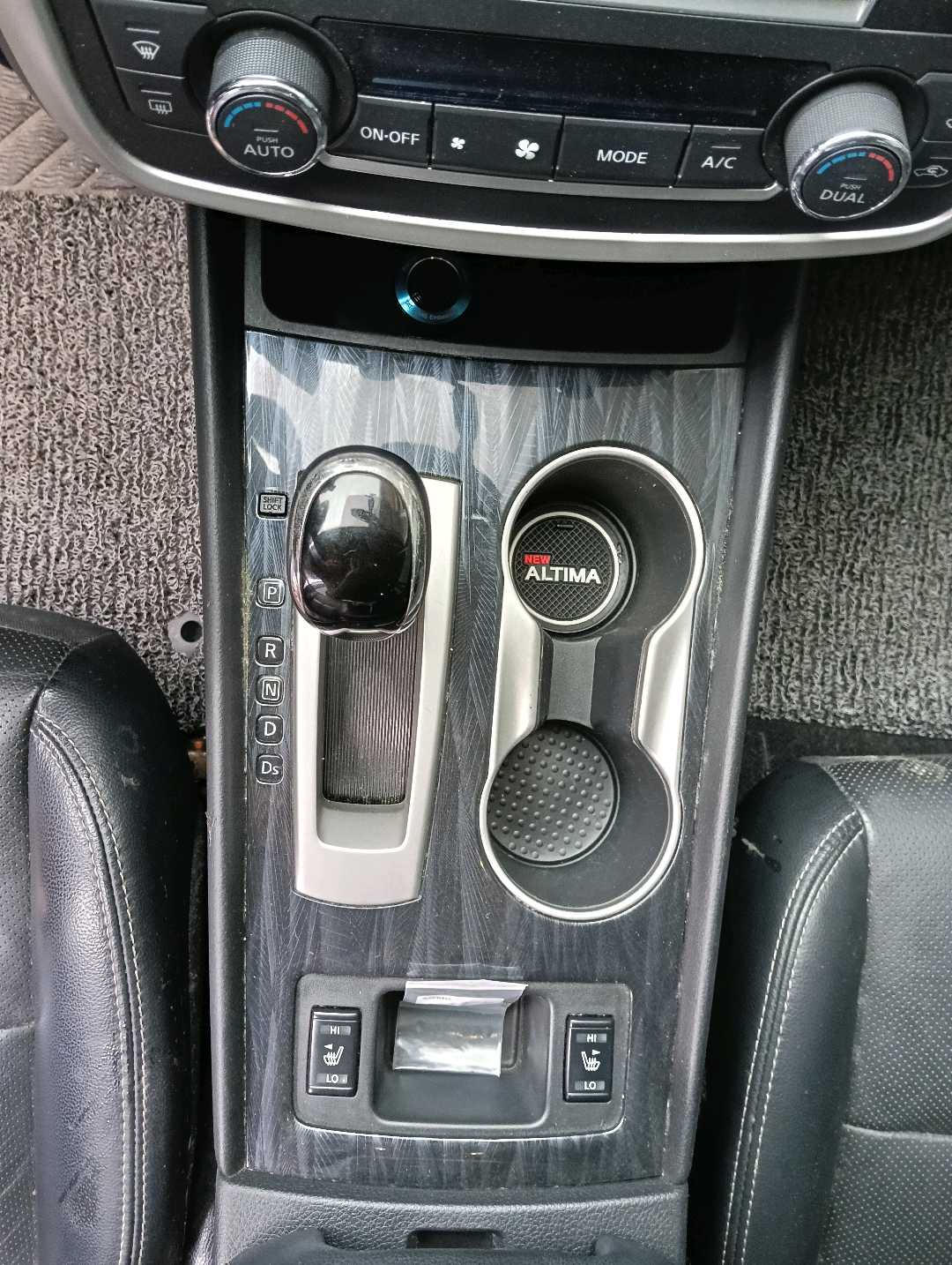 Car Image 2017 NISSAN ALTIMA SL
