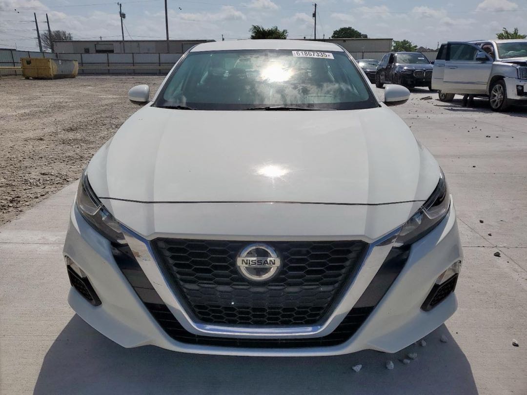 Car Image 2020 NISSAN ALTIMA