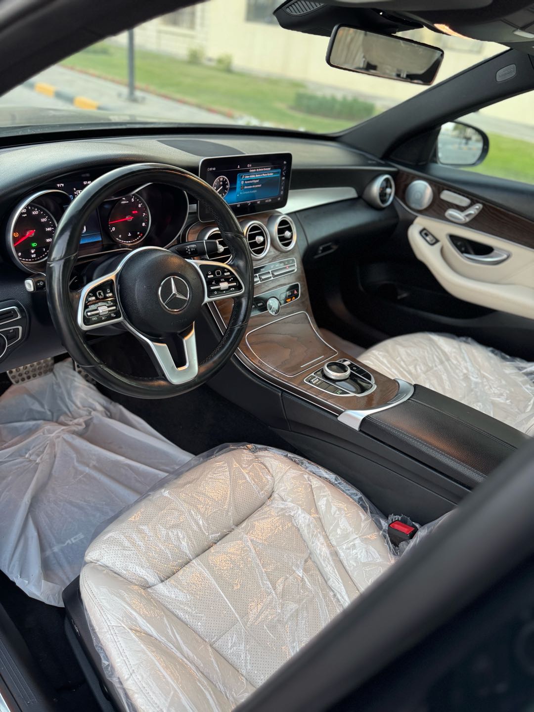 Car Image 2019 MERCEDES C Class 300