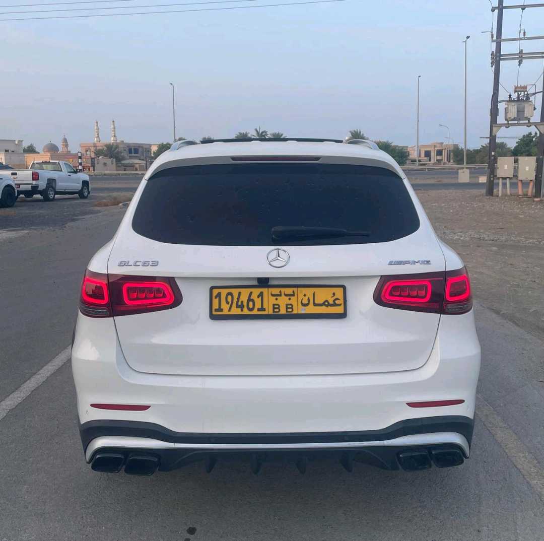 Car Image 2019 MERCEDES GLC CLASS 