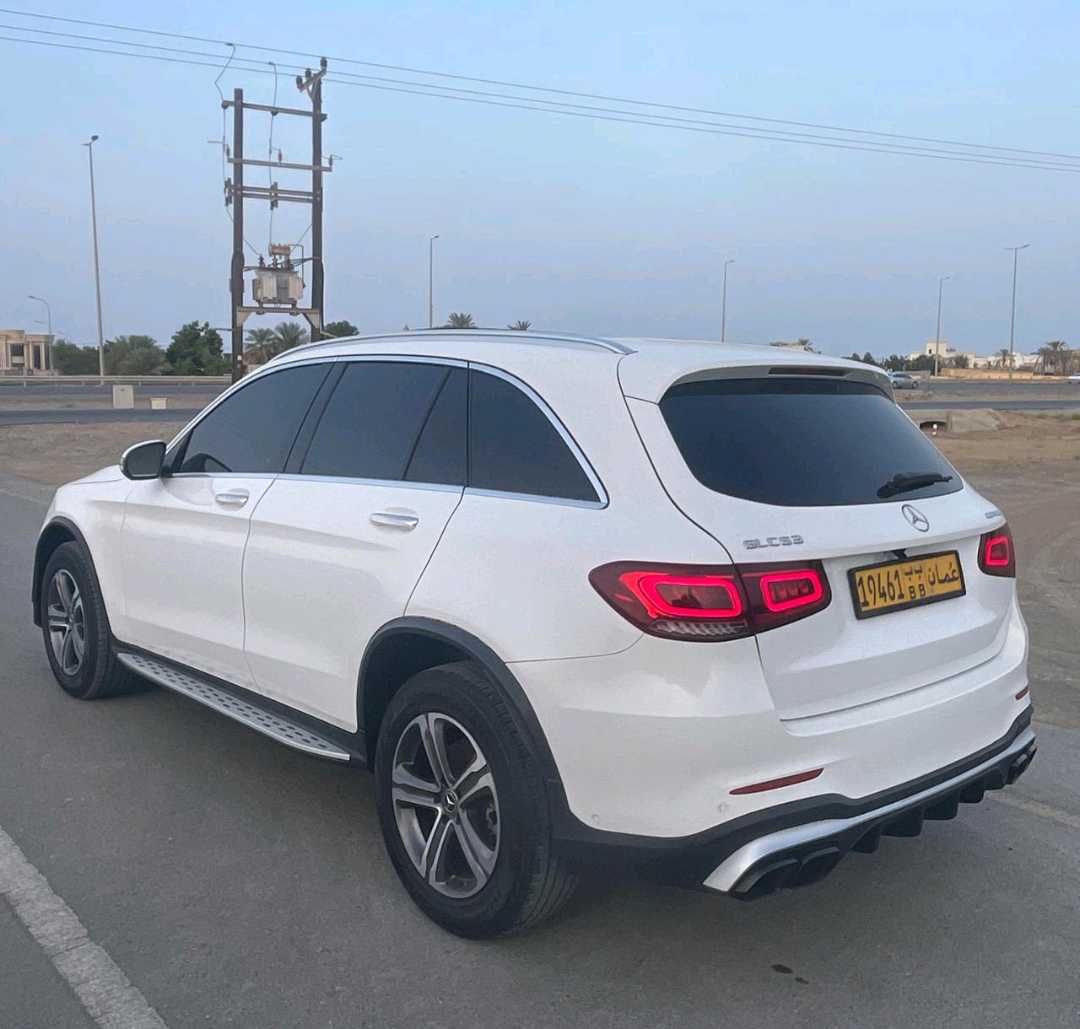 Car Image 2019 MERCEDES GLC CLASS 
