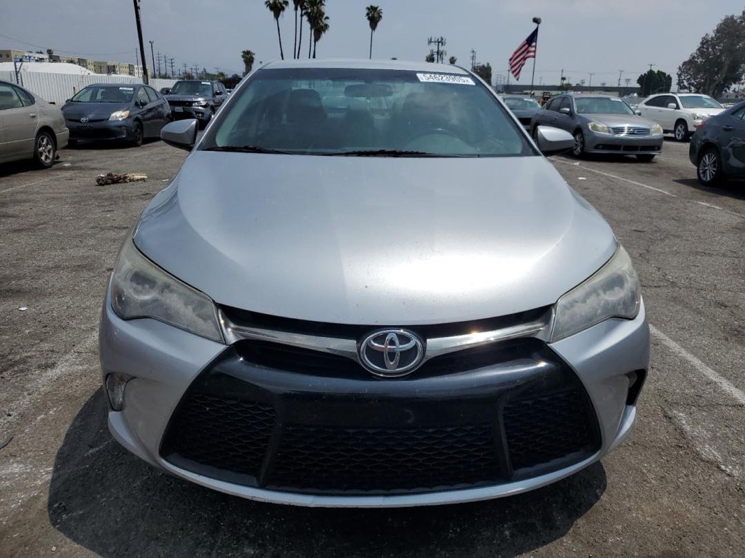 Car Image 2017 TOYOTA CAMRY