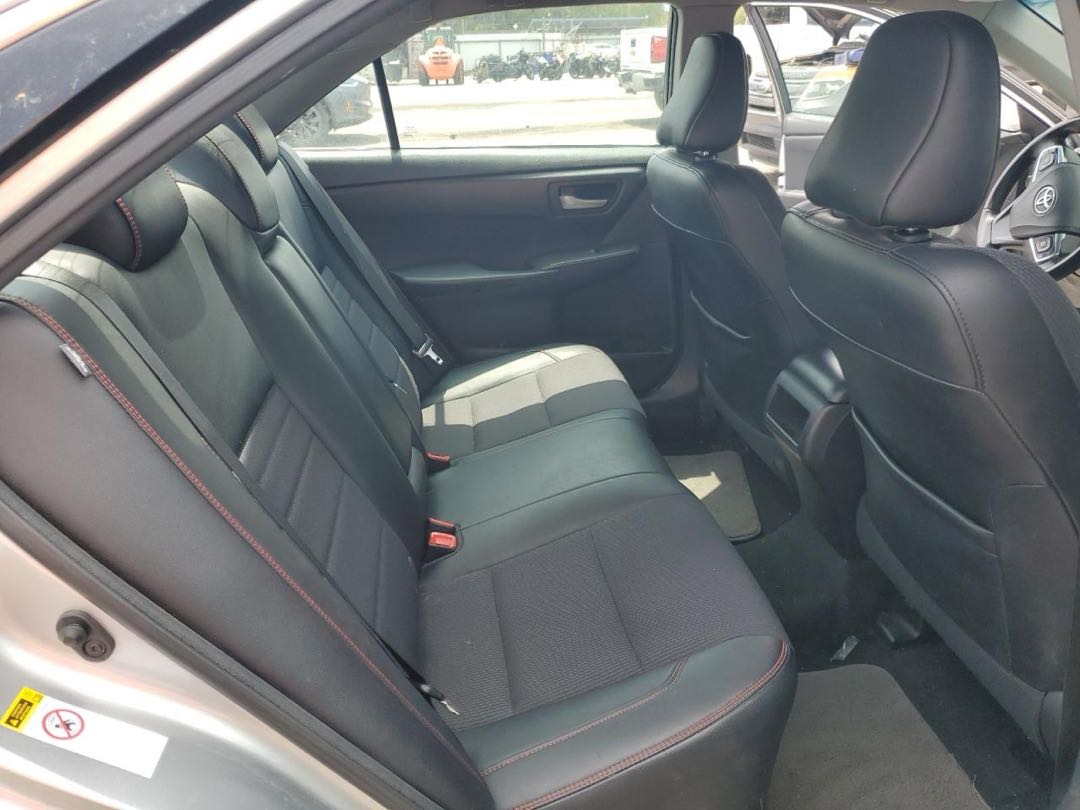 Car Image 2017 TOYOTA CAMRY