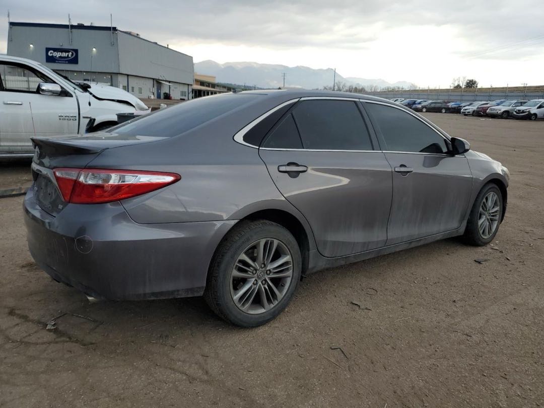 Car Image 2017 TOYOTA CAMRY