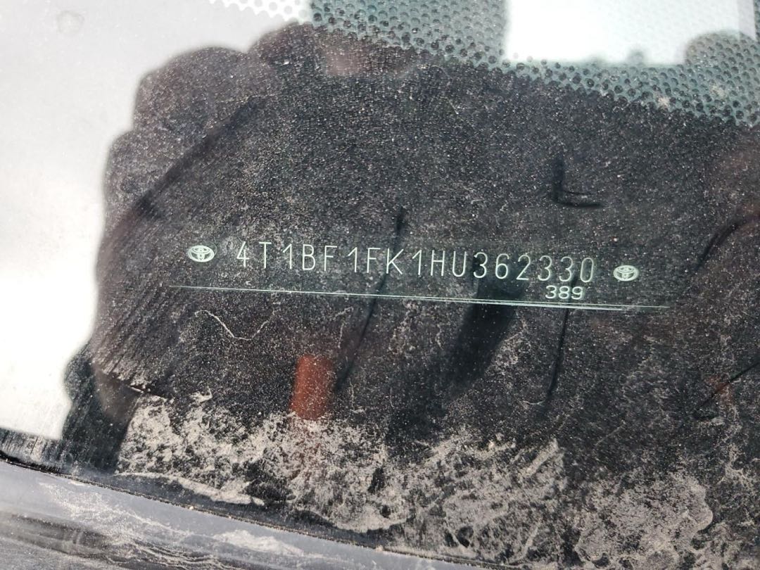 Car Image 2017 TOYOTA CAMRY