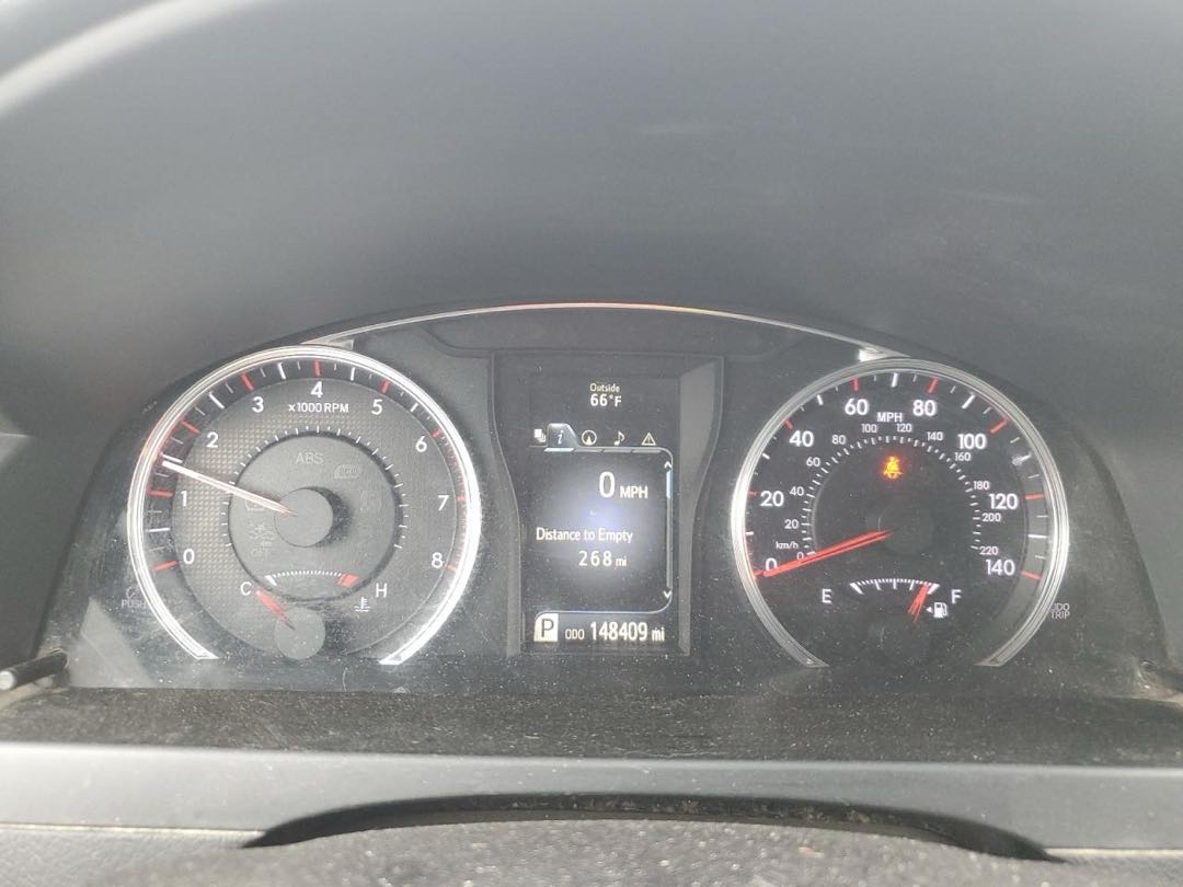 Car Image 2017 TOYOTA CAMRY