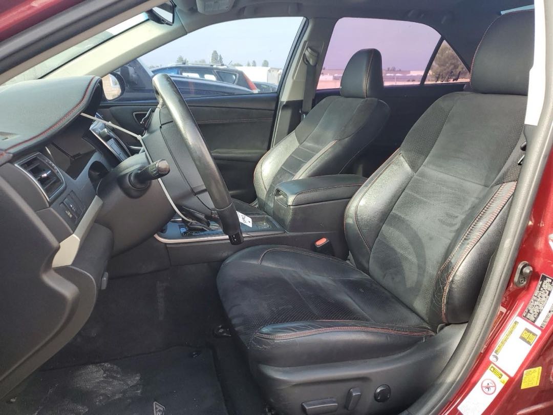Car Image 2017 TOYOTA CAMRY