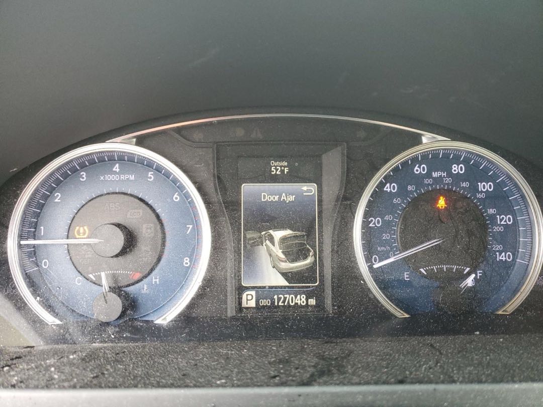 Car Image 2017 TOYOTA CAMRY