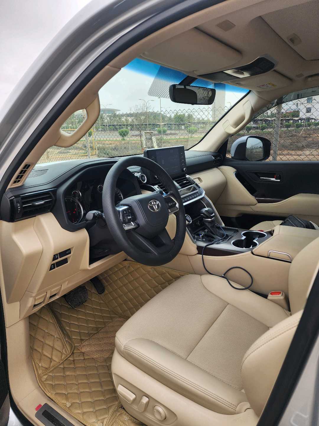 TOYOTA LAND CRUISER 2024