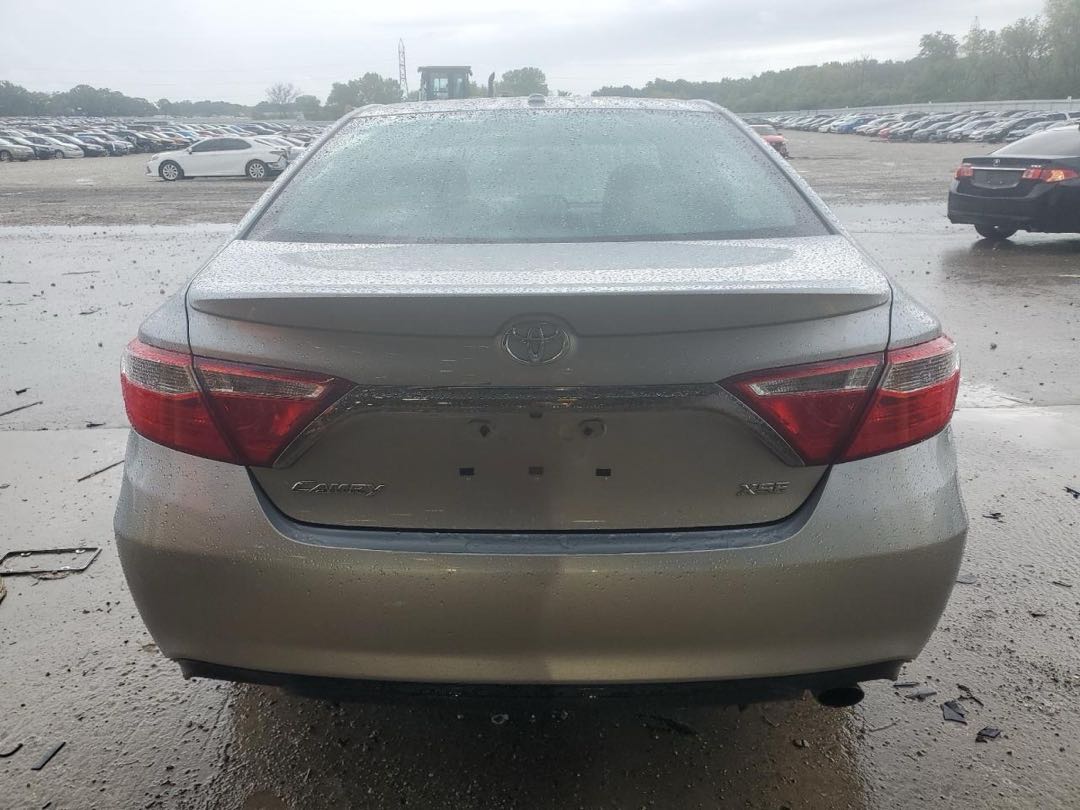 Car Image 2017 TOYOTA CAMRY