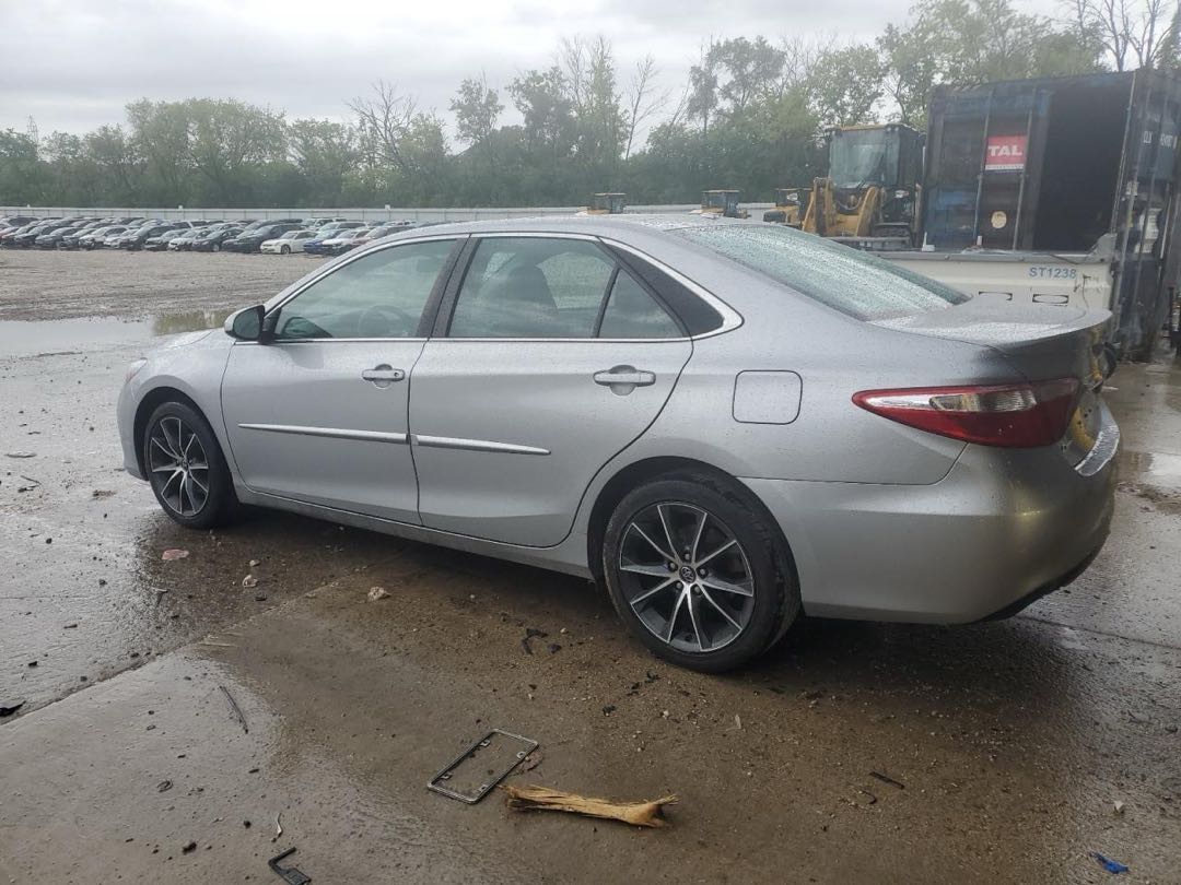 Car Image 2017 TOYOTA CAMRY