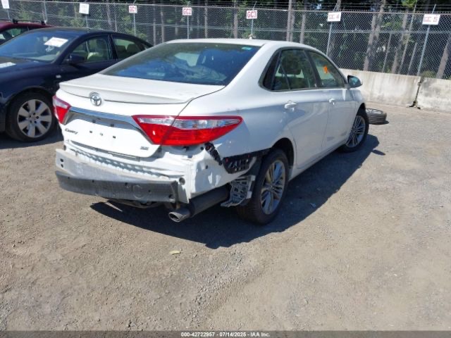 Car Image 2017 TOYOTA CAMRY