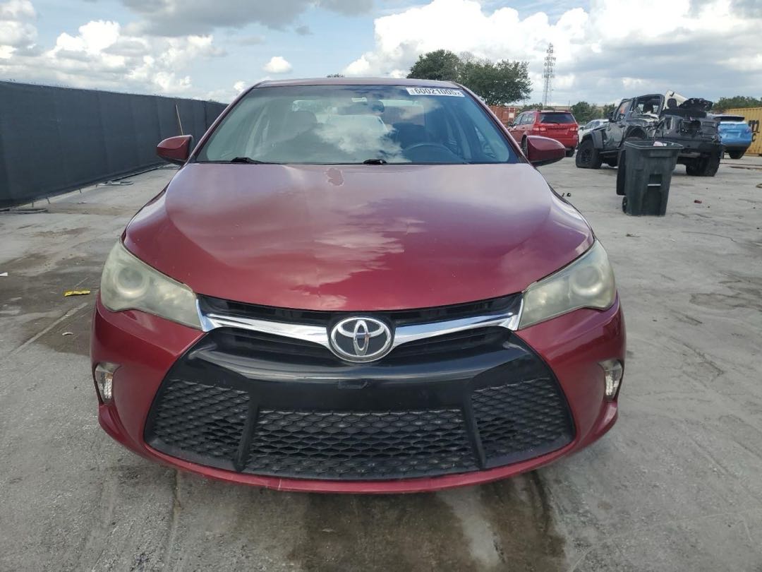 Car Image 2017 TOYOTA CAMRY