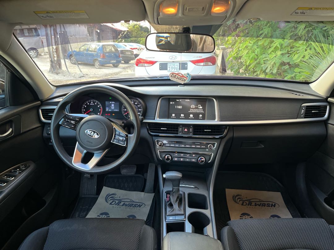 Car Image 2020 Kia OPTIMA SX