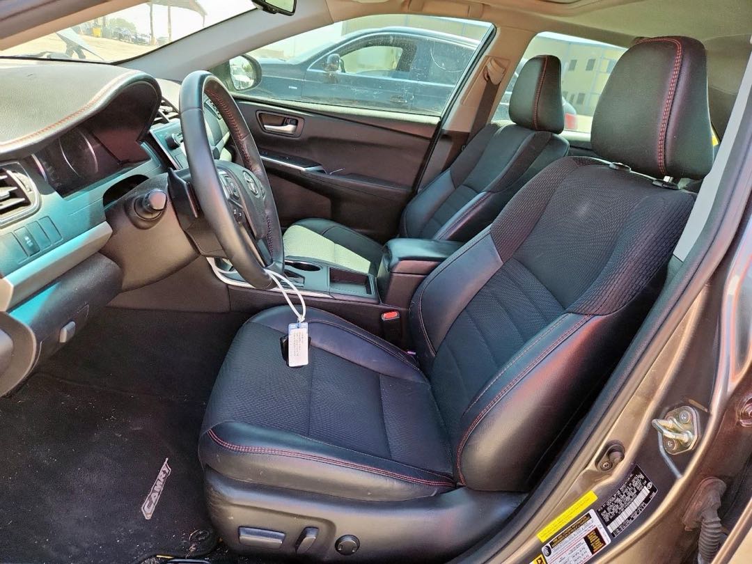 Car Image 2017 TOYOTA CAMRY