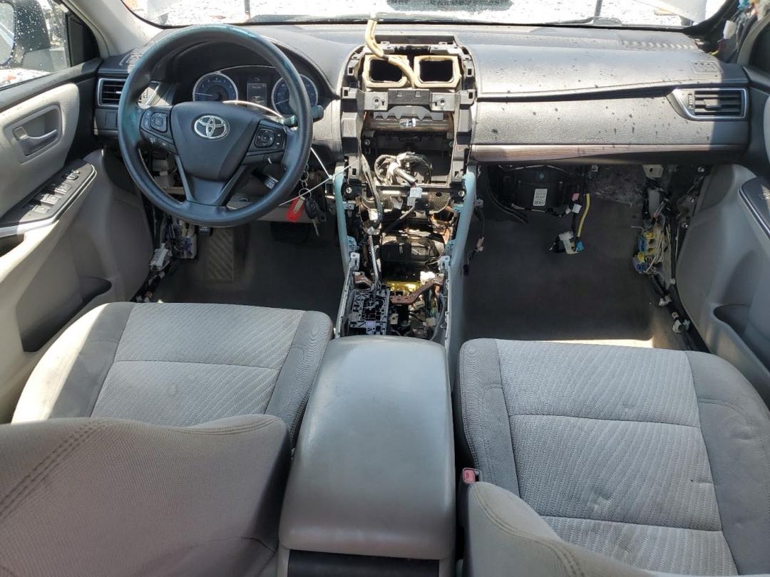 Car Image 2017 TOYOTA CAMRY