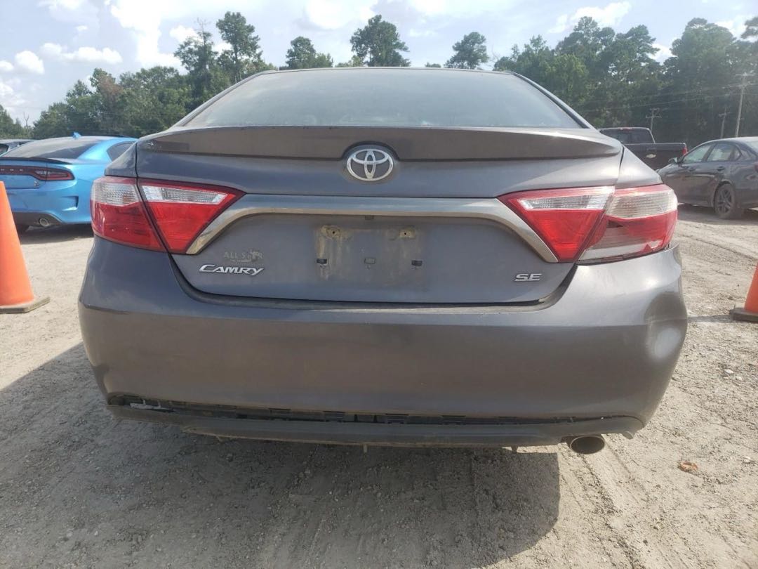 Car Image 2017 TOYOTA CAMRY