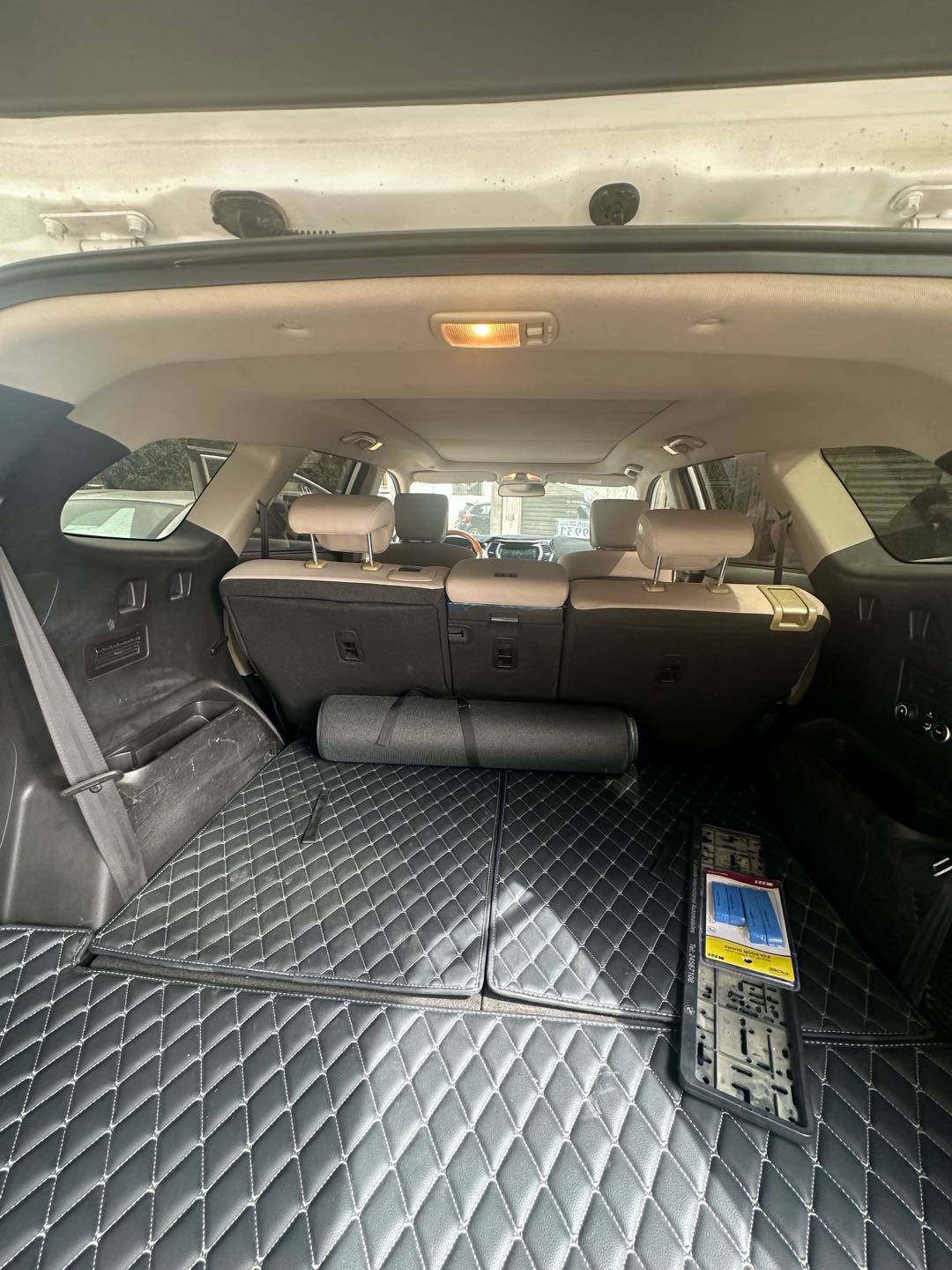 Car Image 2014 HYUNDAI SANTA FE 