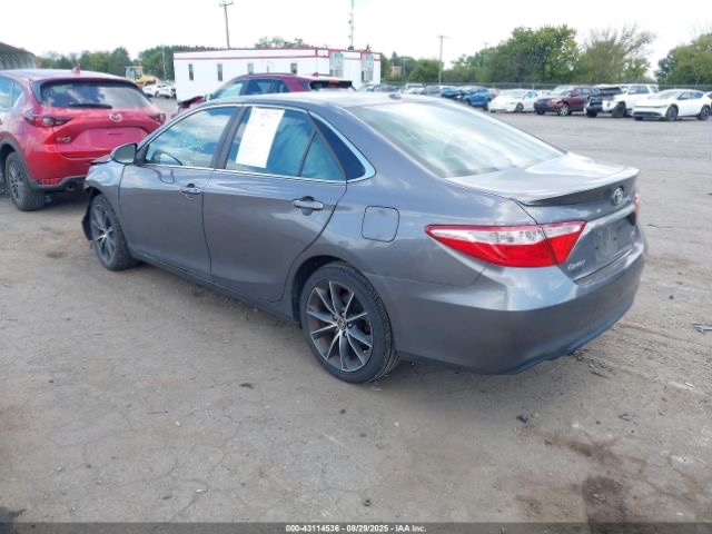 Car Image 2017 TOYOTA CAMRY