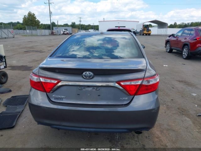Car Image 2017 TOYOTA CAMRY