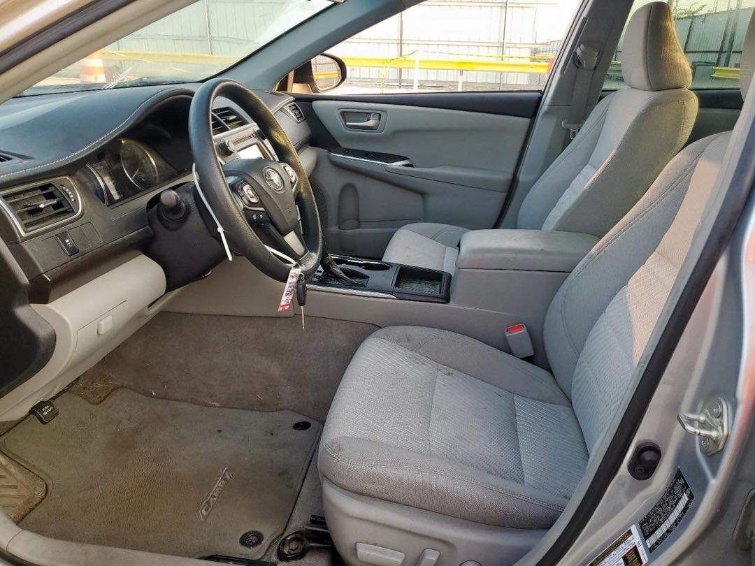 Car Image 2017 TOYOTA CAMRY